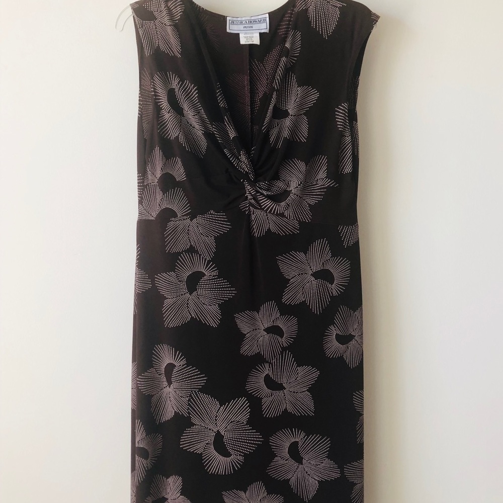 Brown sleeveless dress